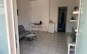 Marysapartments By The Airport